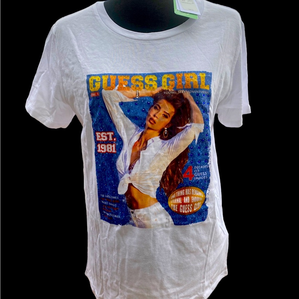 Free with Purchase! Guess T-Shirt Size M Brand New! Or Free with a purchase!